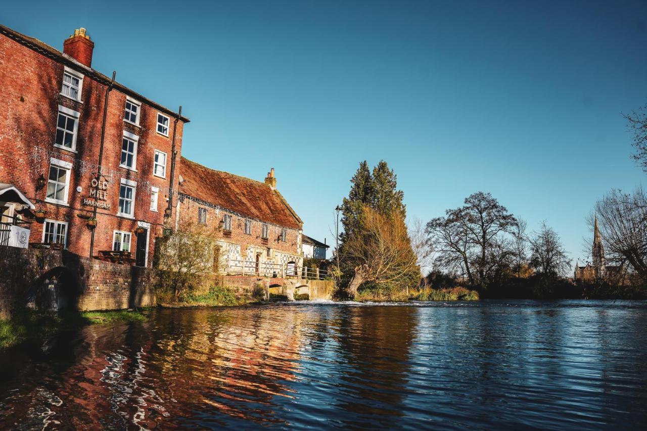 Hotel The Old Mill à Salisbury Extérieur photo